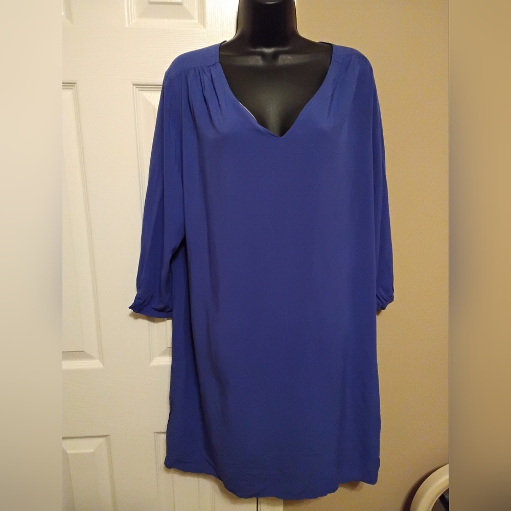Old Navy Women's shirt style dress.